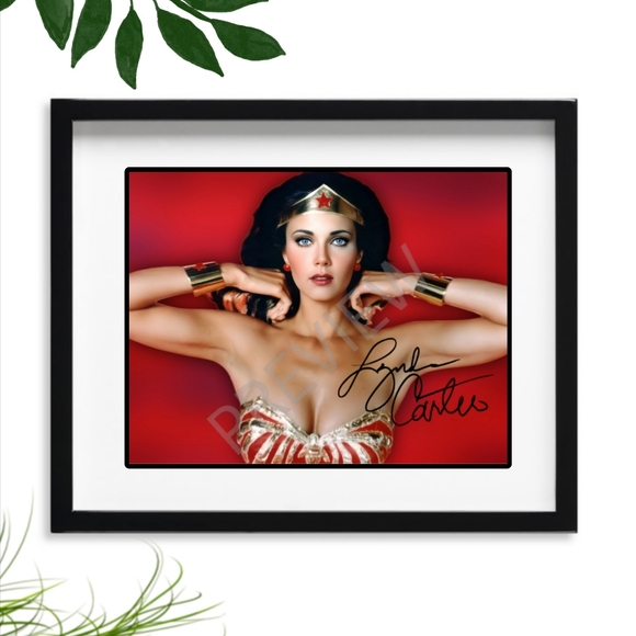 Linda Carter Sexy WONDER WOMAN Art Print Framed and matted 8x10 - Picture 1 of 1